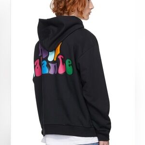 New Balance Black Jaden Smith Edition Trippy Hoodie
by New Balance- size Large